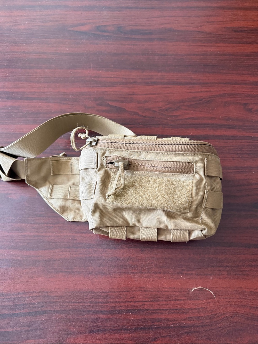 Versatile Men's Waist Pack in Coyote Brown